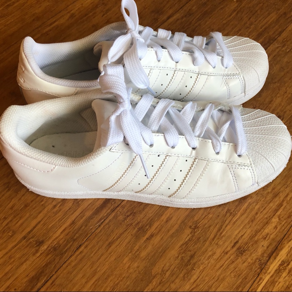 Ladies size 7 Adidas Sneakers